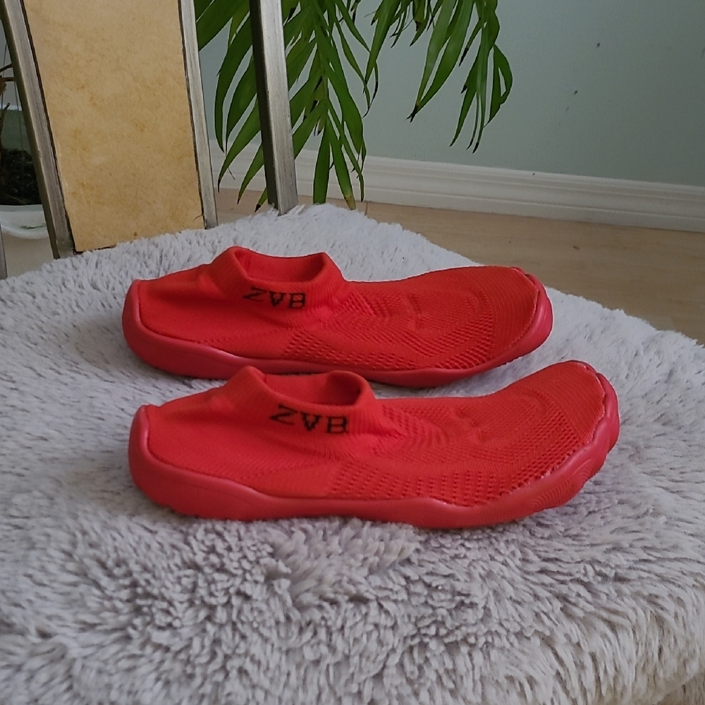 Lik New ZVB Slip-On Water Shoes ❤️